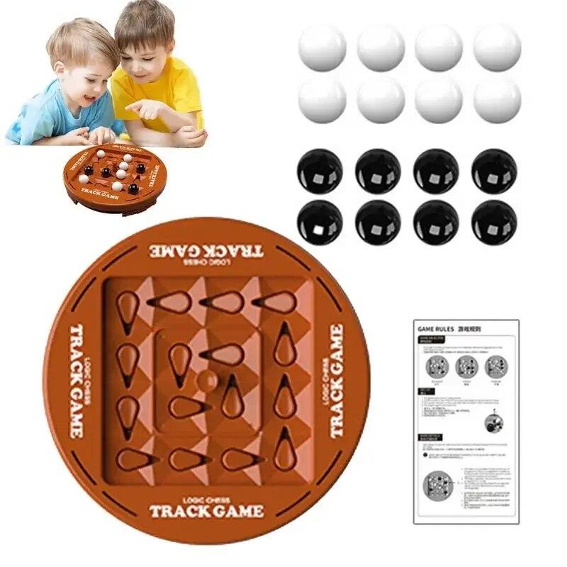 Juego tipo ajedrez con canicas